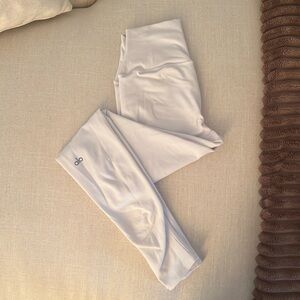 ALO High-Waist Airbrush Leggings - White Size S [Like new]